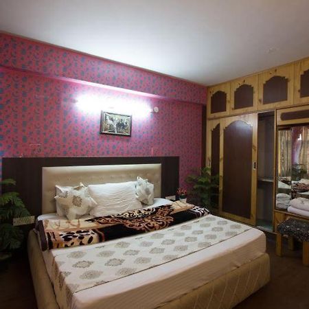 Utsav Hotel Manali  Luaran gambar